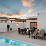 Deva - Vipvipvillas Βίλα Πλάγια Μπλάνκα