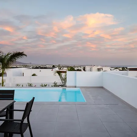 Deva - Vipvipvillas Βίλα *